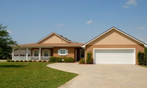 Four Disadvantages to Buying a Foreclosed Property